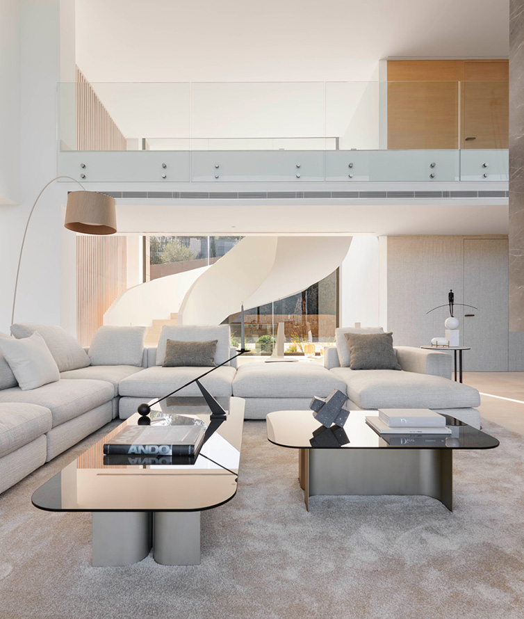 Villa White